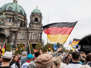 Растет Берлинская стена: АдГ может стать альтернативой для всего западного мира