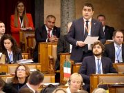 «Демократия — это обсуждение, а не принуждение» "Демократия — это обсуждение, а не принуждение"