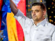 «Холодный душ» для Брюсселя: Правый кандидат побеждает в первом туре выборов в Румынии с почти двукратным отрывом… "Холодный душ" для Брюсселя: Правый кандидат побеждает в первом туре выборов в Румынии с почти двукратным отрывом...