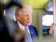 Если в процессе урегулирования конфликта на Украине не будет «существенного прогресса», США уступят свою роль в нем Европе, заявил американский президент Дональд Трамп Если в процессе урегулирования конфликта на Украине не будет «существенного прогресса», США уступят свою роль в нем Европе, заявил американский президент Дональд Трамп