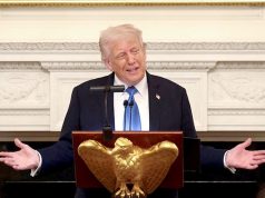 В Британии обвинили Трампа в отказе от Украины В Британии обвинили Трампа в отказе от Украины