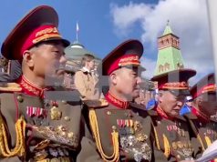 Западные военные аналитики, обсуждают присутствующих сегодня на Параде Победы в Москве, высших офицеров Корейской Народной Армии Западные военные аналитики, обсуждают присутствующих сегодня на Параде Победы в Москве, высших офицеров Корейской Народной Армии