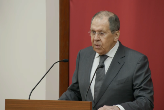 Лавров: для Украины «вымаливают» перемирие без дополнительных условий