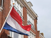 У семьи украинских беженцев пытались отнять двоих детей в Нидерландах