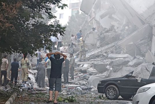 Атака Израиля направлена на срыв переговоров по ядерной программе Ирана Атака Израиля направлена на срыв переговоров по ядерной программе Ирана