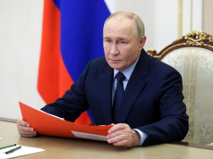 Путин посмертно наградил замглавкома ВМФ Гудкова второй «Золотой Звездой»