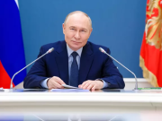 Путин назвал поддержку многодетной семьи приоритетом