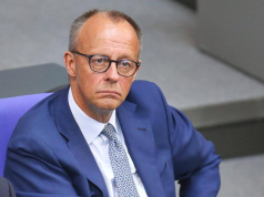 Мерц призвал прояснить вопрос с поставками оружия Украине