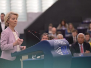 Европа обязана закупать американские энергоносители на протяжении трёх лет в рамках торговой сделки с Трампом