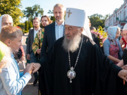 Зеленский лишил гражданства Украины митрополита УПЦ Онуфрия