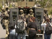 Противостояние с иммиграционными властями вышло на новый уровень Противостояние с иммиграционными властями вышло на новый уровень