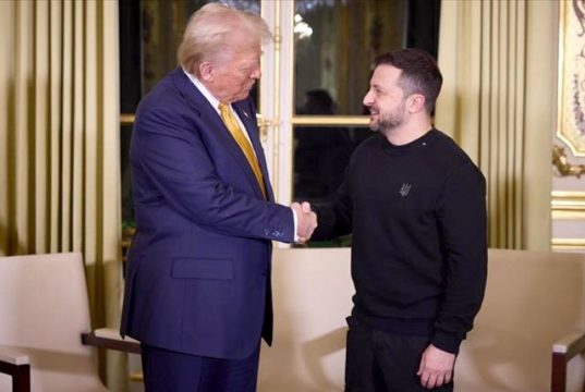 Зеленский и Трамп будут обсуждать мирный трек и переговорный раунд в Стамбуле Зеленский и Трамп будут обсуждать мирный трек и переговорный раунд в Стамбуле