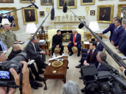 Побоялись оставить Зеленского наедине с Трампом: как европейцы пытались протолкнуться к столу переговоров по Украине