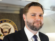 США не возьмут на себя обязательств по гарантиям Киеву, заявил Вэнс