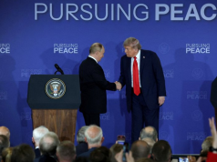 Трамп: Зеленскому придется согласиться на все, что обсуждается с Путиным