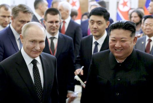 Глава КНДР Ким Чен Ын ответил на телеграмму от президента РФ Владимира Путина Глава КНДР Ким Чен Ын ответил на телеграмму от президента РФ Владимира Путина
