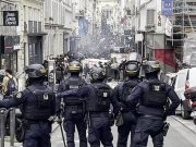 Полиция Франции анонсировала вывод бронетехники на улицы Полиция Франции анонсировала вывод бронетехники на улицы