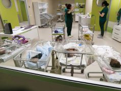 Смертность в Грузии снова превысила рождаемость Смертность в Грузии снова превысила рождаемость