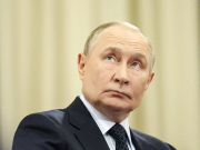 На оперативном совещании глава государства объявил о готовности России придерживаться ограничений в соответствии с ДСНВ. Он подчеркнул, что это принесет результат, только если США ответят взаимностью.