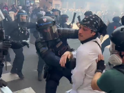 Более миллиона человек вышли на демонстрации во Франции