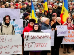 У журналистов нет шансов: в Молдове перед выборами добивают неугодные СМИ