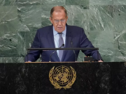 Лавров осадил журналиста за просьбу перейти на английский