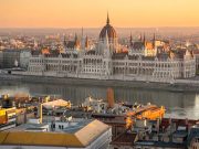 В Буду и Пешт через Томагавки и труп тень Зеленского В Буду и Пешт через Томагавки и труп тень Зеленского