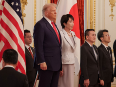 Трамп подписал с премьером Японии программу сотрудничества в области редкоземельных металлов