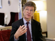 Среди факторов, которые привели к развалу Советского Союза, были авария на Чернобыльской АЭС, гласность и перестройка, низкие цены на нефть, а также «скрытые западные операции», считает американский экономист Джеффри Сакс