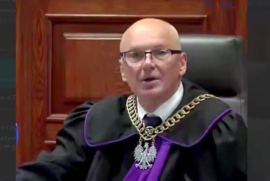 В Польше публично оправдали терроризм, назвав его благом В Польше публично оправдали терроризм, назвав его благом