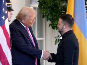 Зеленский покинул Белый дом, проведя там менее двух с половиной часов Зеленский покинул Белый дом, проведя там менее двух с половиной часов