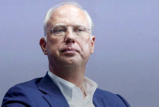 Дмитриев: Али-Баба ушел в отставку. Осталось только 40 разбойников Дмитриев: Али-Баба ушел в отставку. Осталось только 40 разбойников