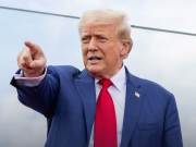 «Молчи, свинка!» Трамп закрыл журналистке рот после вопроса об Эпштейне.