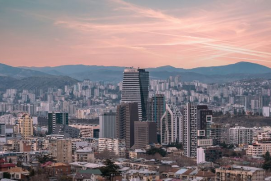 Тбилиси и Ереван вошли в «горячую десятку» городов мира для ночной жизни