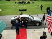 В Белом доме впервые после скандала с расчленением журналиста торжественно приняли саудовского принца