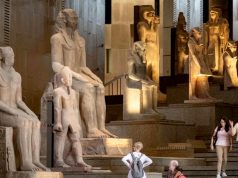 В Египте около Великой пирамиды Хеопса открыли крупнейший археологический музей мира В Египте около Великой пирамиды Хеопса открыли крупнейший археологический музей мира