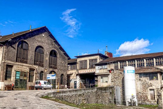 «Воцарилась гробовая тишина»: после 600 лет существования одна из старейших компаний Франции закрывает свои двери, – Le Parisien «Воцарилась гробовая тишина»: после 600 лет существования одна из старейших компаний Франции закрывает свои двери, – Le Parisien