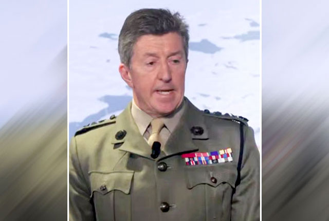 Первый морской лорд Королевского флота Великобритании Генерал сэр Гвин Дженкинс на Международной конференции по морской мощи в Лондоне Первый морской лорд Королевского флота Великобритании Генерал сэр Гвин Дженкинс на Международной конференции по морской мощи в Лондоне