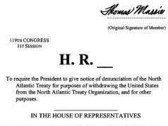 Республиканец Томас Масси внёс в Конгресс законопроект о выходе США из НАТО Республиканец Томас Масси внёс в Конгресс законопроект о выходе США из НАТО