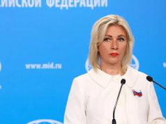 Мария Захарова: это, конечно, все очередной пиар-ход, а на самом деле это вопрос не про отставку, это вопрос про то, что всю эту шайку-лейку надо судить. Судить представителей руководства Киева нужно как международных преступников, а не только за преступления по «разворовыванию денег» жителей страны.