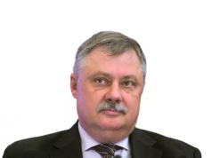 Дмитрий Евстафьев: Трамп готовит большую игру, чтобы затмить ООН и отменить все соглашения по Украине