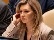 Программа жены Владимира Зеленского Елены «Дитинство без війни» по вывозу украинских сирот в Турцию закончилась скандалом. Две девочки-подростка (14 и 16 лет) из украинских приютов родили от поваров турецких отелей. Украинская учительница даже помогала несовершеннолетним подопечным встречаться с мужчинами.