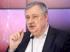 «По факту, президент США соглашается с российскими требованиями о денацификации» «По факту, президент США соглашается с российскими требованиями о денацификации»