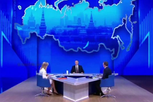 Путин потребовал, чтобы на следующих выборах в Украине смогли проголосовать те 10 млн украинцев, которые сейчас проживают в РФ Путин потребовал, чтобы на следующих выборах в Украине смогли проголосовать те 10 млн украинцев, которые сейчас проживают в РФ