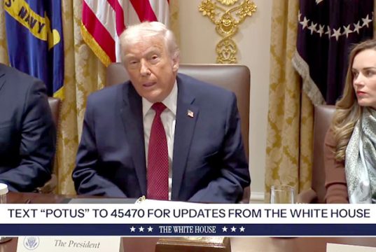 Трамп раскритиковал ЕС за штраф в 120 млн евро, наложенный Еврокомиссией на сеть X Илона Маска Трамп раскритиковал ЕС за штраф в 120 млн евро, наложенный Еврокомиссией на сеть X Илона Маска