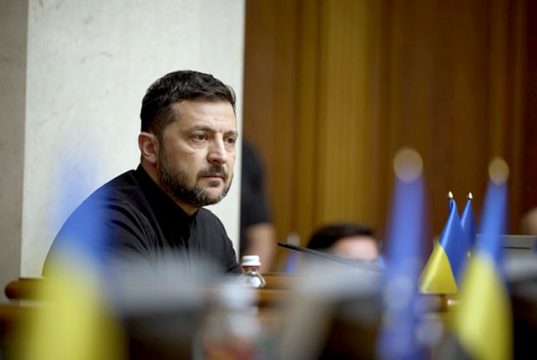 Россия ответила Зеленскому на предложение объявить «энергетическое перемирие» Россия ответила Зеленскому на предложение объявить «энергетическое перемирие»