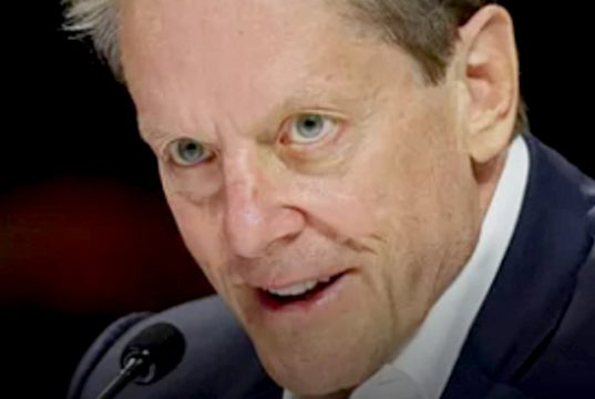 Инвестор-миллиардер Роберт Фридленд: «Американцы живут в мире иллюзий. Они не понимают, что нас ждет» Инвестор-миллиардер Роберт Фридленд: «Американцы живут в мире иллюзий. Они не понимают, что нас ждет»