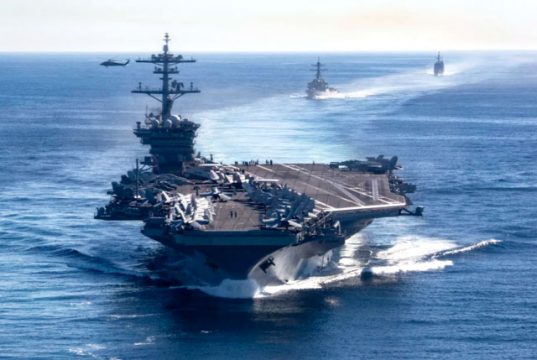 Авианосец USS Abraham Lincoln пересек Аравийское море Авианосец USS Abraham Lincoln пересек Аравийское море