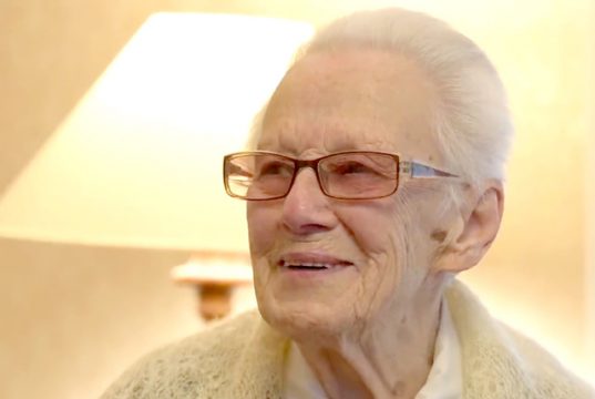 Представители Секции интересов РФ в Грузии поздравили ветерана блокадного Ленинграда, которой вот-вот исполнится 100 лет Представители Секции интересов РФ в Грузии поздравили ветерана блокадного Ленинграда, которой вот-вот исполнится 100 лет