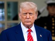 Дональд Трамп заявил, что неделю назад он говорил с Мадуро и сказал ему «сдаться и отступить», но тот не был готов этого сделать Дональд Трамп заявил, что неделю назад он говорил с Мадуро и сказал ему «сдаться и отступить», но тот не был готов этого сделать